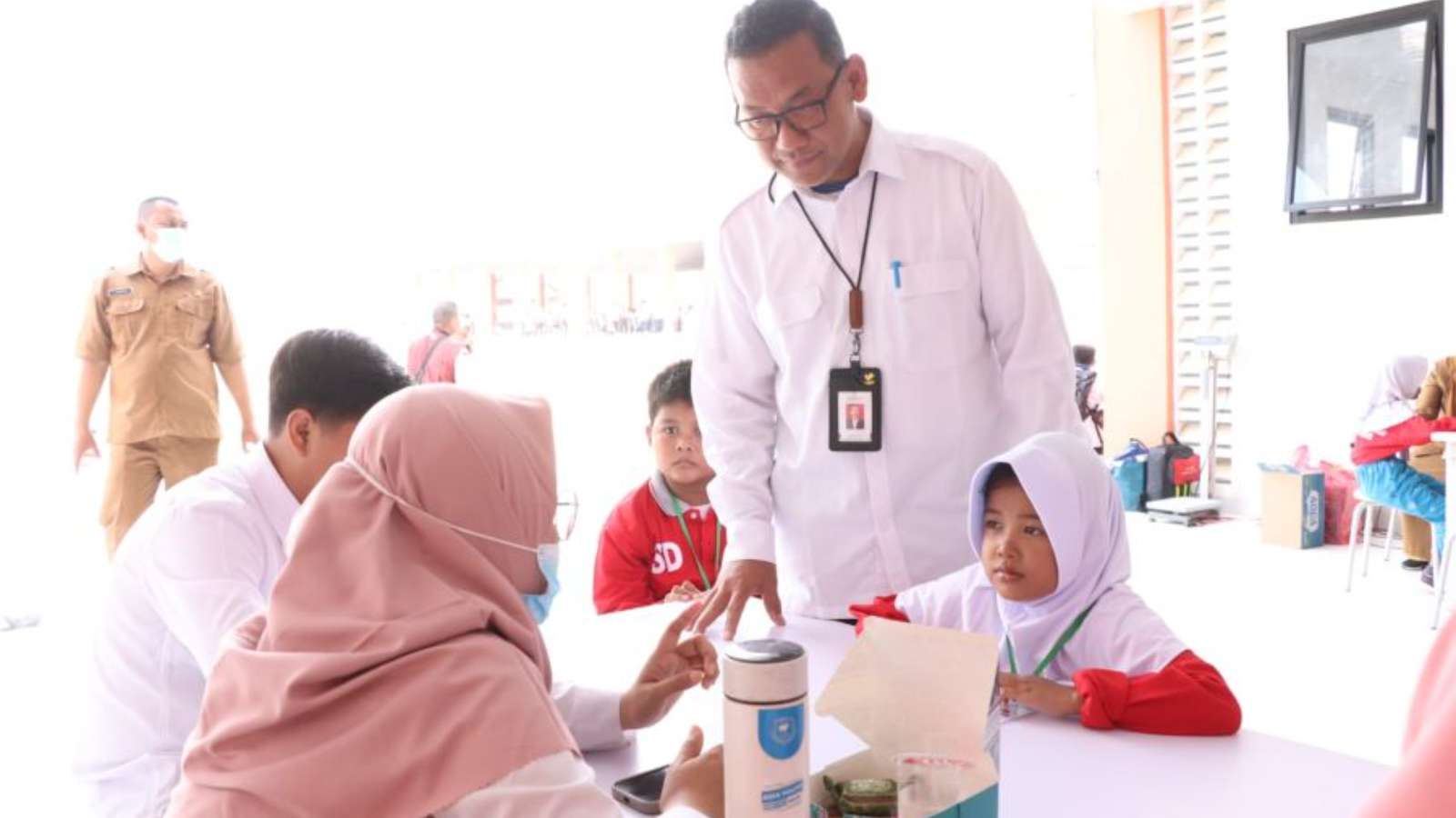 Activities and Curriculum for Elementary School Students in Bekasi Regency: Two Weeks of MPLS, Followed by Three Months of Matriculation